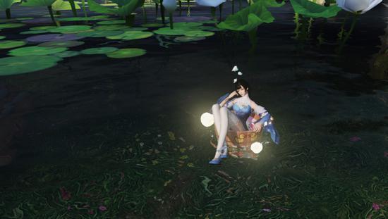 摇扇吃瓜,摇扇吃瓜，悠然自得  第2张