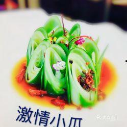 重庆音乐老师吃瓜,一场校园风波的启示  第3张