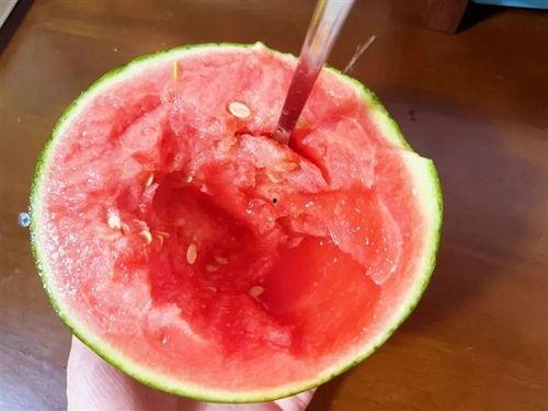 吃瓜的快来看,吃瓜群众快来看，明星幕后故事大曝光！  第2张