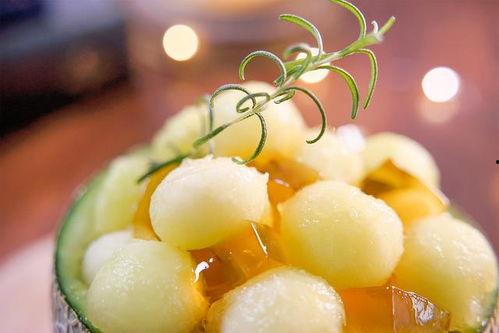 吃瓜甜品局,揭秘吃瓜甜品局的独特魅力  第3张