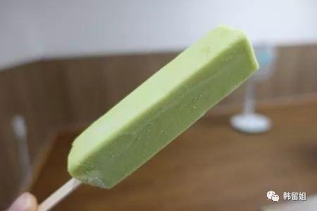 吃韩国哈密瓜冰淇淋,哈密瓜冰淇淋的独特风味体验  第2张