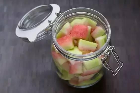 吃瓜不吐皮文案,揭秘娱乐圈那些不为人知的幕后故事 第2张 吃瓜不吐皮文案,揭秘娱乐圈那些不为人知的幕后故事 第2张