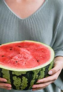 吃瓜师傅第1集,揭秘神秘瓜界风云 第3张 吃瓜师傅第1集,揭秘神秘瓜界风云 第3张