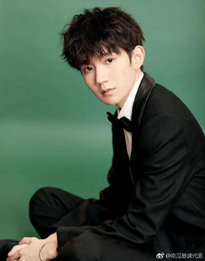 吃瓜爆料王源,吃瓜爆料背后的明星生活揭秘  第3张