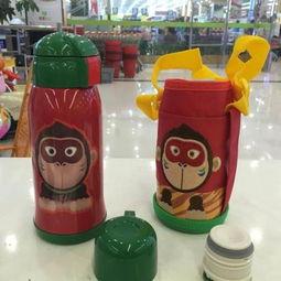 吃瓜杯具熊,揭秘熊界“网红”的爆笑日常 第3张 吃瓜杯具熊,揭秘熊界“网红”的爆笑日常 第3张