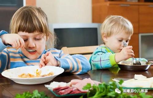 宝宝吃瓜照片文案说说  第3张