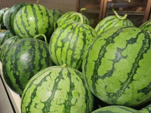 吃瓜顶流社,揭秘娱乐圈幕后风云  第2张