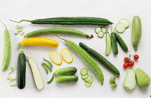 为什么春吃芽夏吃瓜,顺应时节的饮食智慧  第2张