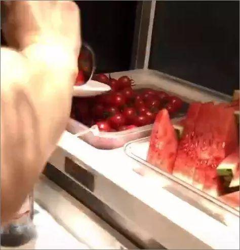 抖音吃瓜花,揭秘网红美食背后的故事  第3张