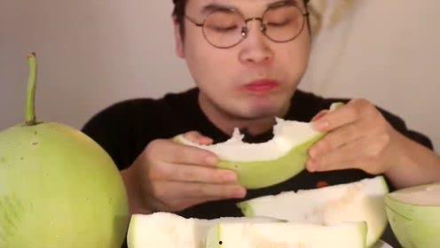 猫女郎吃葫芦瓜 第2张 猫女郎吃葫芦瓜 第2张