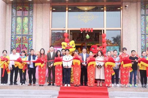 吃瓜剪彩仪式,一场别开生面的吃瓜剪彩仪式盛况 第3张 吃瓜剪彩仪式,一场别开生面的吃瓜剪彩仪式盛况 第3张