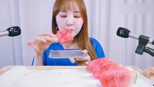 韩国吃瓜学姐是谁,网络红人的崛起与影响力