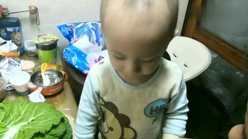 孩子吃瓜之后呕吐,孩子吃瓜后呕吐的紧急应对指南 第2张 孩子吃瓜之后呕吐,孩子吃瓜后呕吐的紧急应对指南 第2张