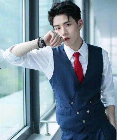 文艺男星 吃瓜,娱乐圈幕后真相大揭秘  第3张