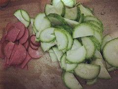 角瓜能和火腿肠一起吃吗,健康美味两不误  第3张