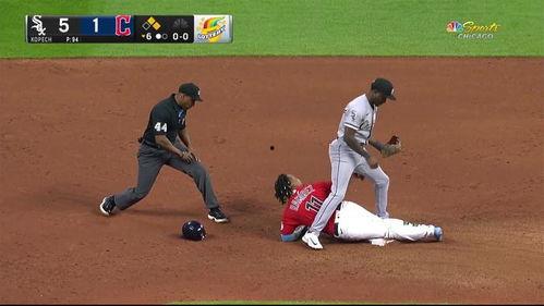 米切尔吃瓜,揭秘娱乐圈的甜蜜诱惑  第2张