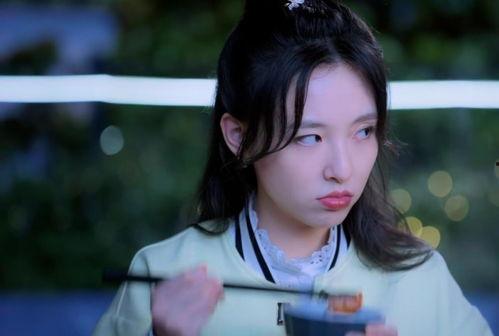 吃瓜网女主,揭秘网络红人的崛起之路  第2张