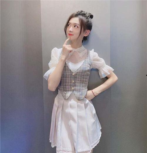 灵儿吃瓜吃自己,意外引发自我消化奇观  第1张