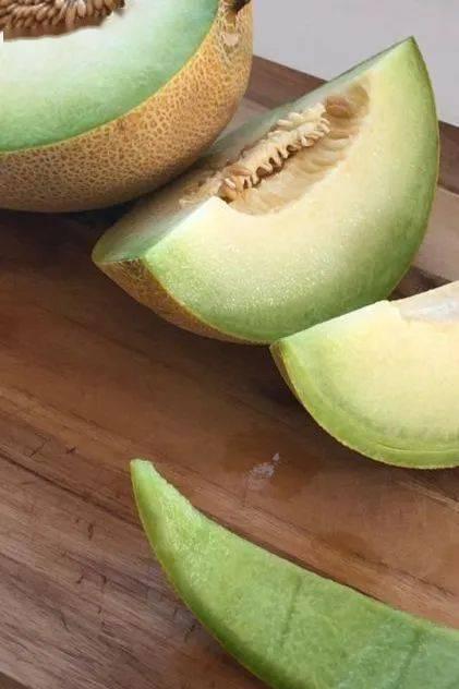 老刘带你吃大瓜,一网打尽明星幕后故事  第3张