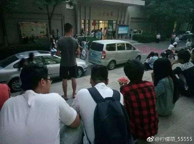 西安吃长安瓜视频,长安瓜的甜蜜记忆与美食之旅  第3张