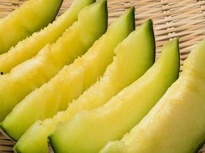 带着同事吃瓜,与同事共享的欢乐时光  第3张