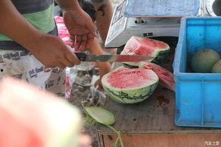 工作吃瓜两不误,平衡工作与娱乐的艺术  第2张