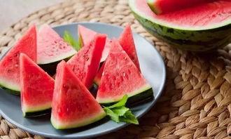 海经贸吃瓜,一场吃瓜群众的狂欢盛宴 第2张 海经贸吃瓜,一场吃瓜群众的狂欢盛宴 第2张