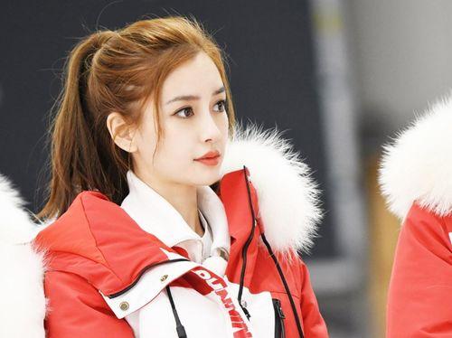 吃瓜蔡徐坤Angelababy,揭秘娱乐圈的甜蜜与争议