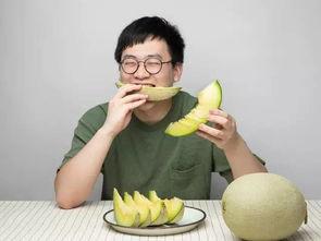 吃一脸瓜,揭秘娱乐圈那些不为人知的幕后故事 第2张 吃一脸瓜,揭秘娱乐圈那些不为人知的幕后故事 第2张