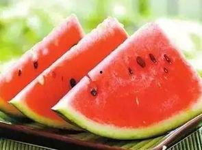 生病女子吃瓜,养生保健两不误  第3张