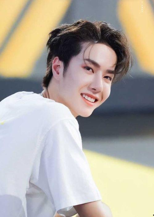 恋综吃瓜后续,揭秘明星恋情背后的真相与反转  第2张