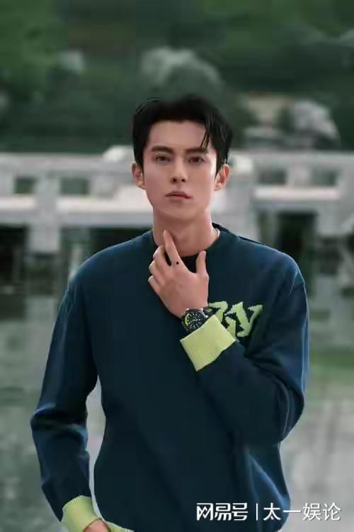 王鹤棣瓜吃瓜,揭秘娱乐圈的甜蜜与苦涩 第2张 王鹤棣瓜吃瓜,揭秘娱乐圈的甜蜜与苦涩 第2张